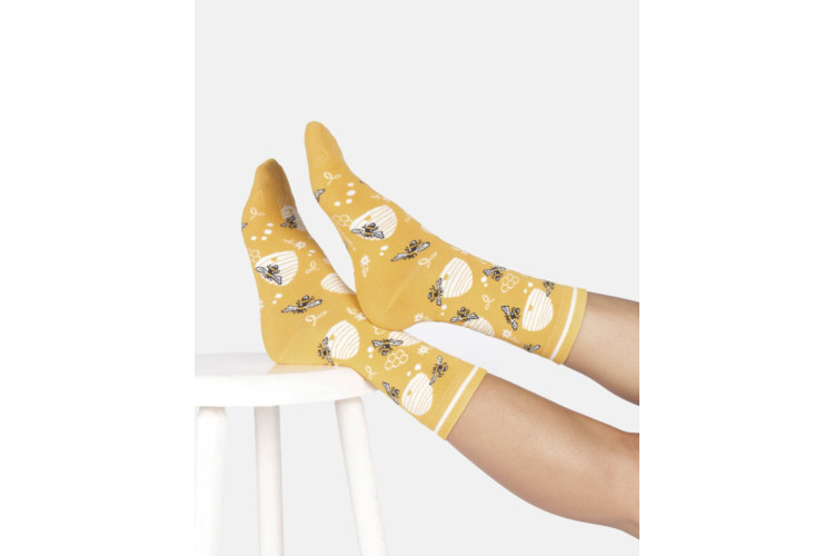 Bamboo socks UK 4 -7 Bees on Beehive Yellow