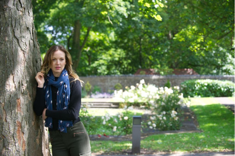 Earth Squared Puffin scarf