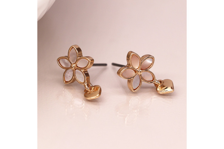Golden Shell Inset Flower And Heart Charm Earrings
