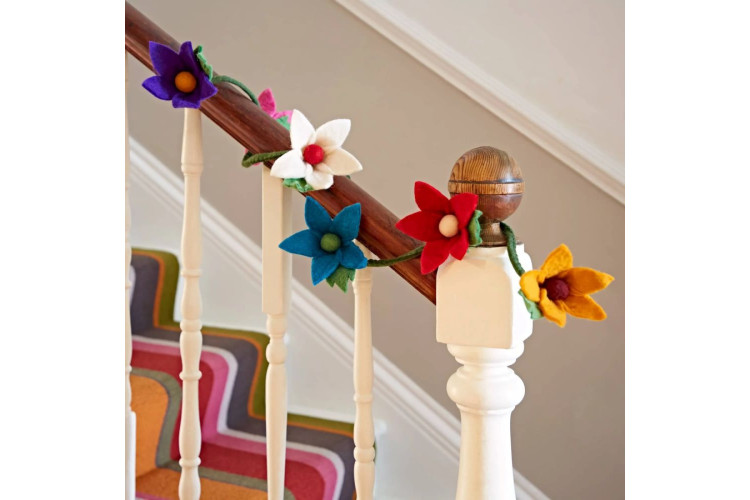 Multicoloured Felt Flower Wired Garland