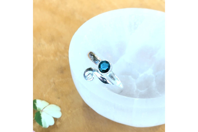 Silver Adjustable Emerald Spiral Ring