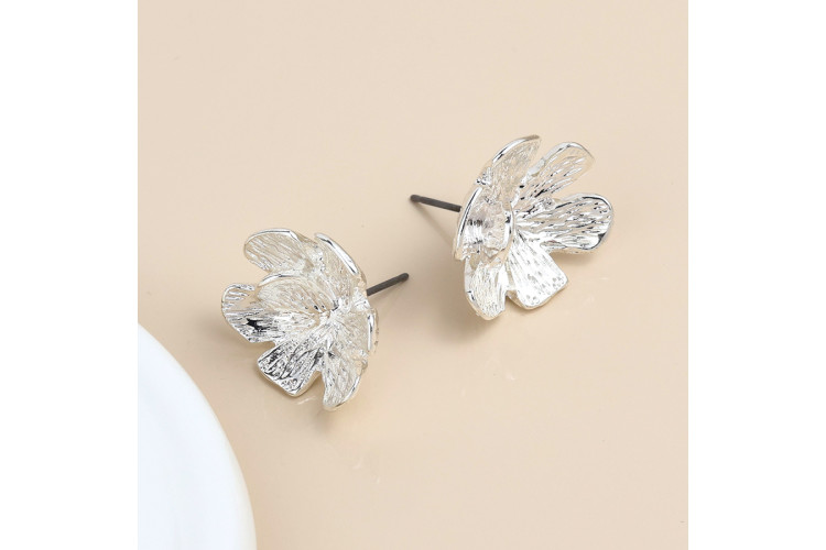 Silver plated floral bloom earrings