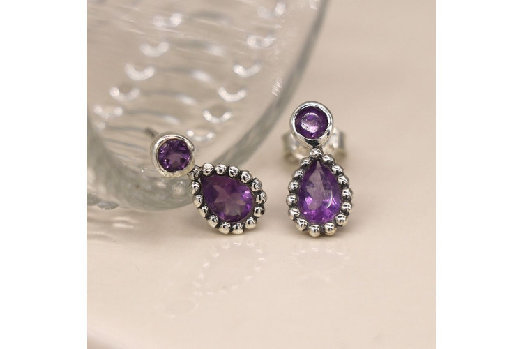 Sterling silver amethyst earrings with dotted silver edge