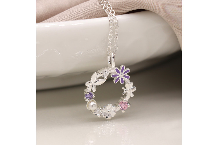 Sterling silver summer meadow circle necklace