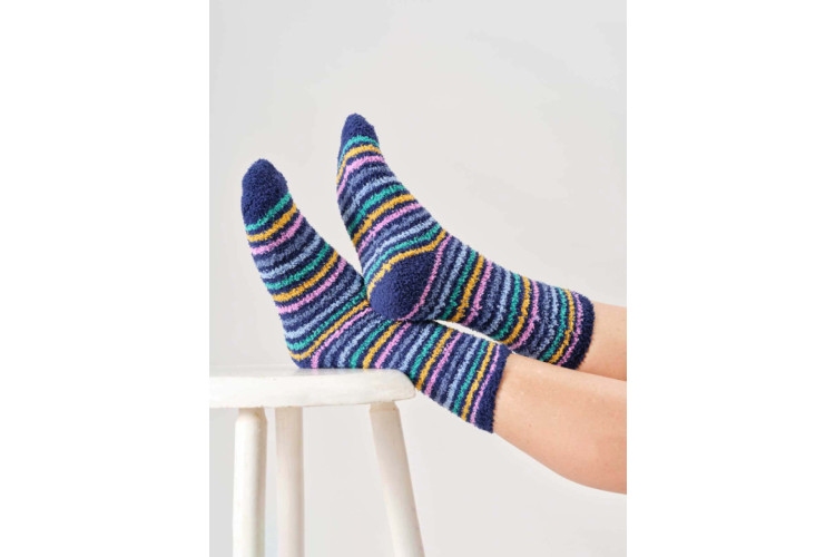  Women's Fluffy Stripe Socks